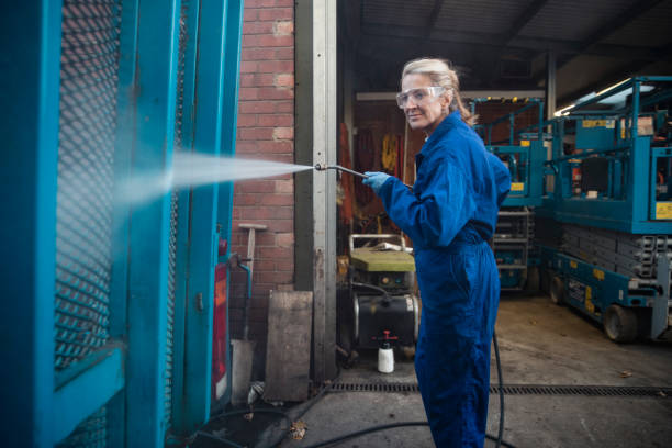 Best Commercial Pressure Washing  in Finderne, NJ