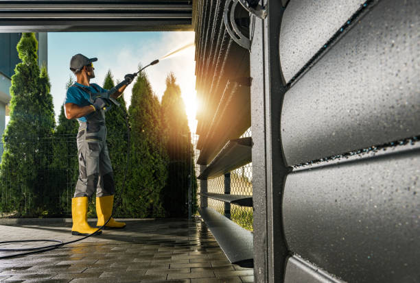 Best Sidewalk Pressure Washing  in Finderne, NJ